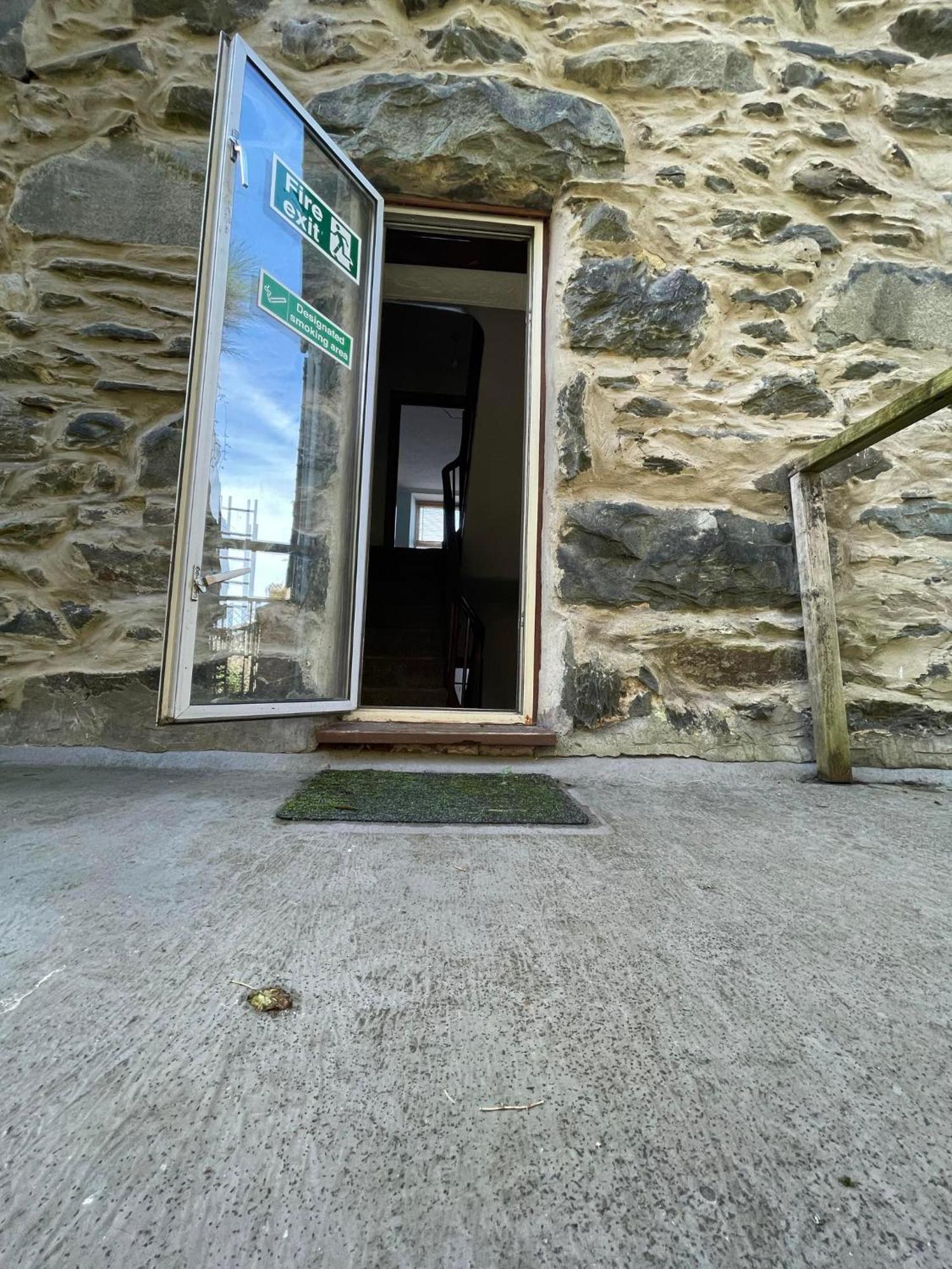 Bronallt Barmouth Exterior photo